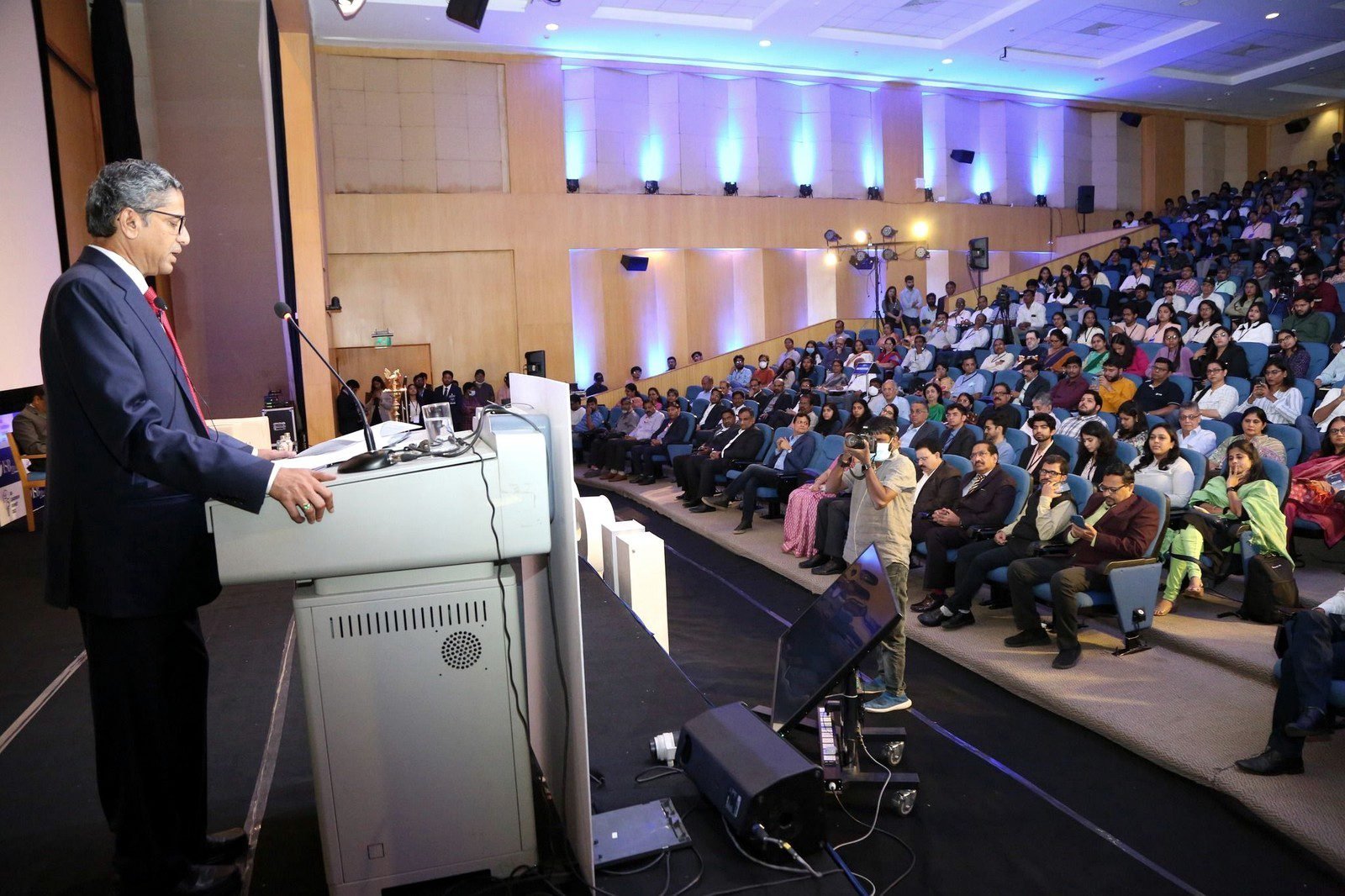 Corporate and campus event coverage